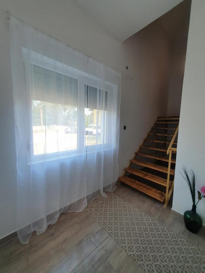 Sóstó Apartman Székesfehérvár Exterior foto