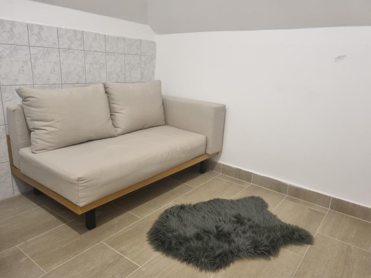 Sóstó Apartman Székesfehérvár Exterior foto