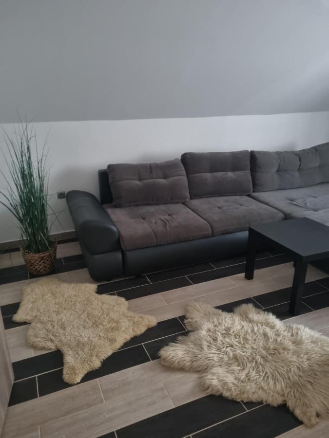 Sóstó Apartman Székesfehérvár Exterior foto